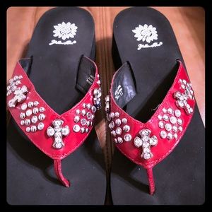 Brand New - never worn Yellow Box shoes